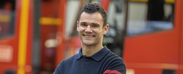 8906d06539ef-martin-pompier-de-coeur_hub_folder.jpg